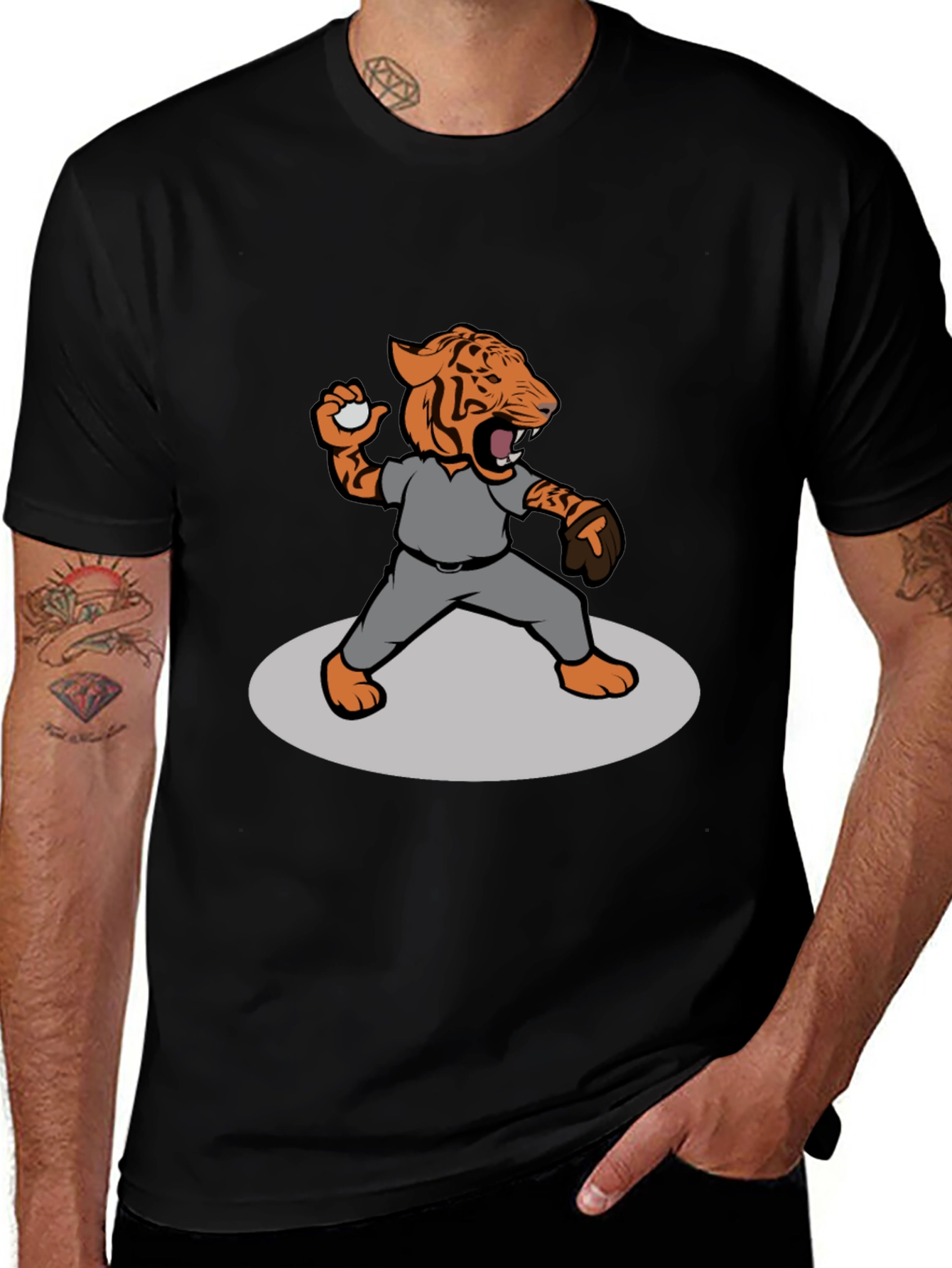 Tiger Baseball Throw T-Shirt