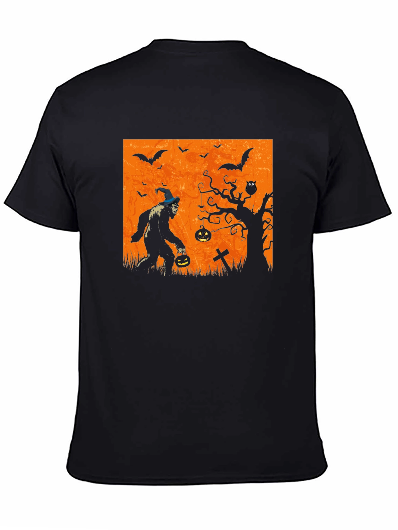 Halloween Bigfoot T-Shirt - Spooky Sasquatch Tee
