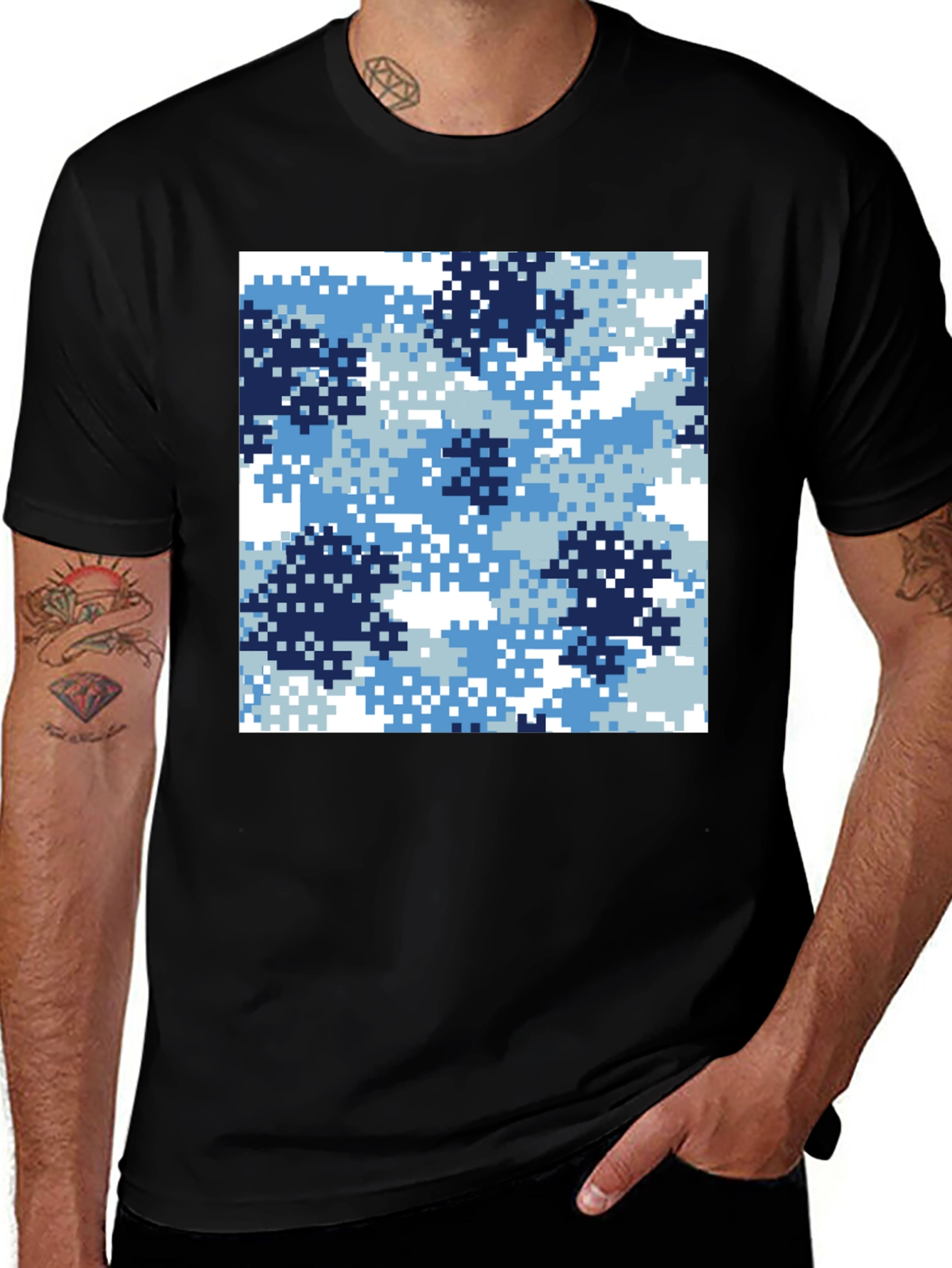 Pixel Camo Black T-Shirt - Modern Digital Design