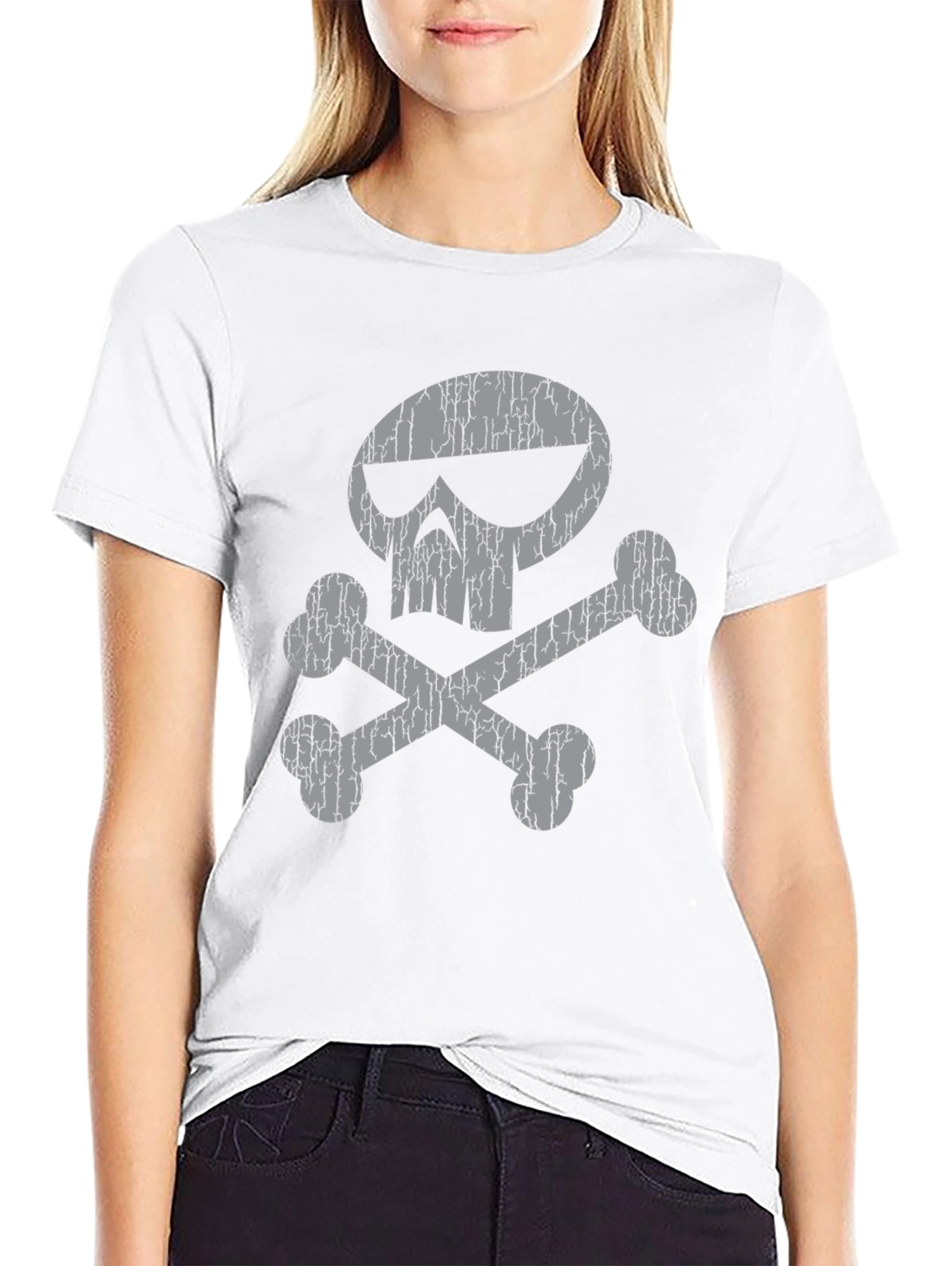 Skull & Crossbones Graphic Tee - Classic Style