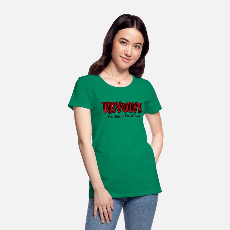HOT RED REVOLVE