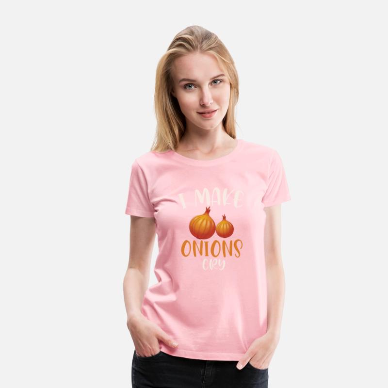 I make onions cry for a Cook Chef Cooking